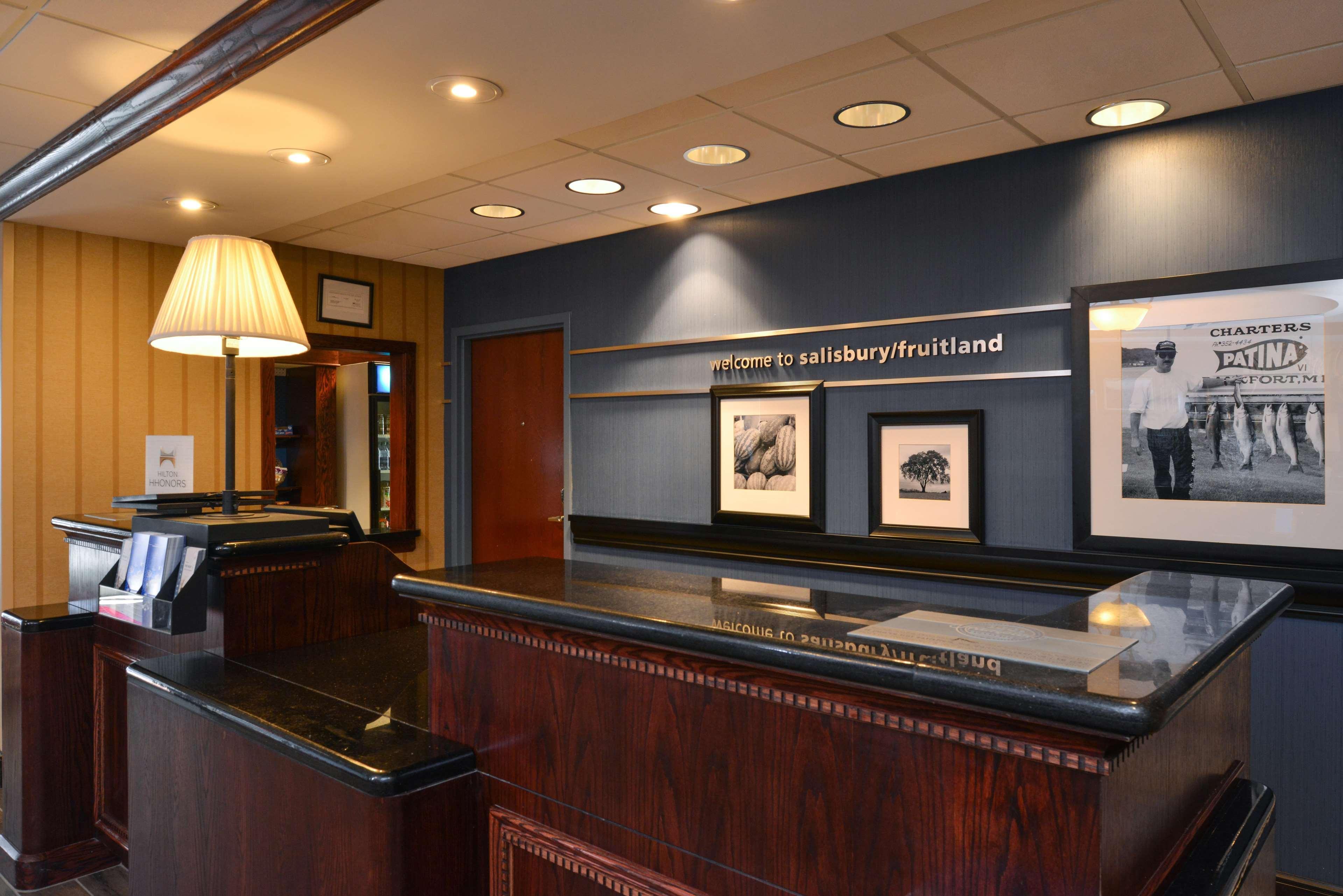 Hampton Inn & Suites Фрутленд Екстер'єр фото