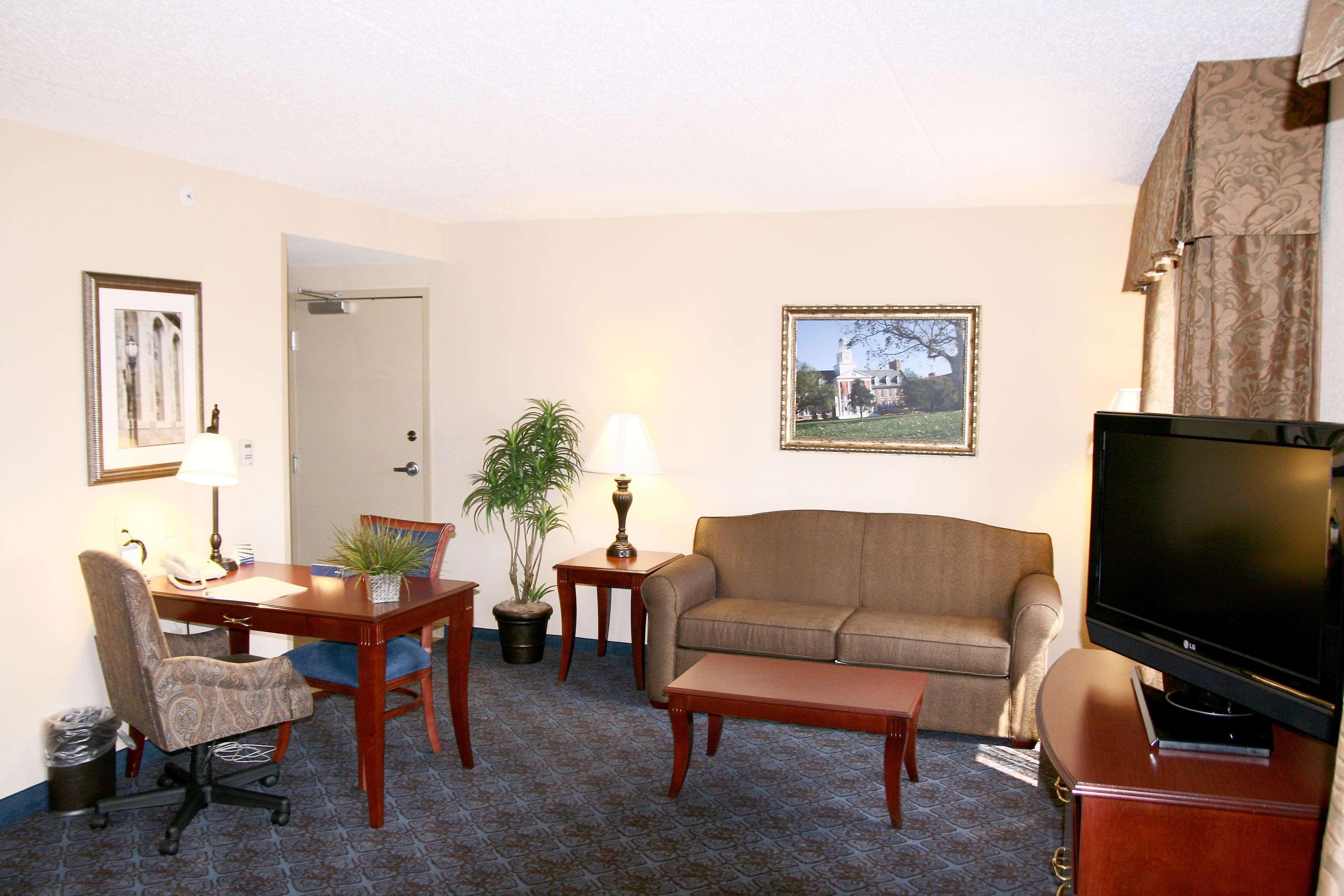 Hampton Inn & Suites Фрутленд Номер фото